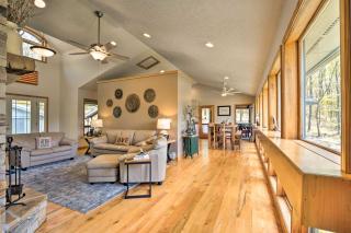 Dogs Welcome Secluded Oakland Gem with Hot Tub - Oakland - 4