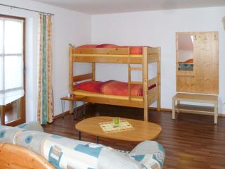 Apartment Freisinger-2 by Interhome - 1