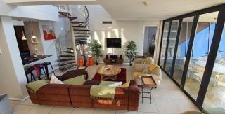Stay at The Point - Prestigious Prominent Penthouse - Durban - 9