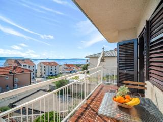 Apartment Monja-1 by Interhome - 9