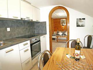 Apartment Bergfink Dachgeschoss-1 by Interhome - Grächen - 2
