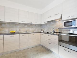 Apartment Bernard-2 by Interhome - Campestrin - 2