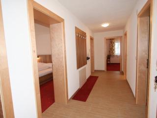 Apartment Pfeifer-1 by Interhome - Pians - 3