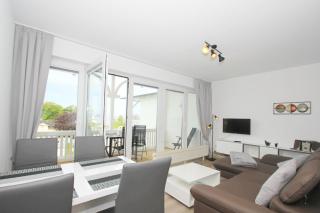 toller Meerblick vom Balkon, gratis Nutzung vom AHOI Erlebnisbad und Sauna in Sellin - Haus Nordstrand FeWo16 - Göhren - 5