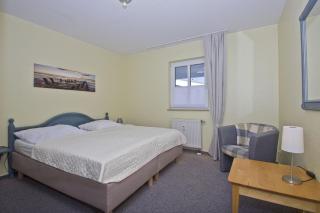Ferienwohnung mit Balkon, gratis Nutzung vom AHOI Erlebnisbad und Sauna in Sellin - Haus Rügen FeWo 08 - 3