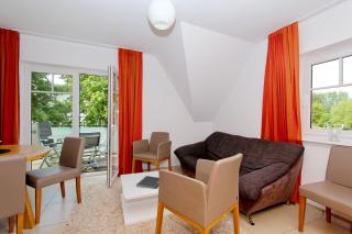 Strandresort Rex Rugia Ferienwohnung 29-5 mit gratis Sauna- und Schwimmbadnutzung im AHOI Sellin - Lobbe - 5