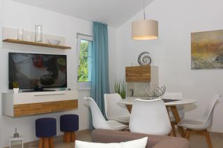 strandnahe FeWo mit Balkon, gratis Nutzung vom AHOI Erlebnisbad und Sauna in Sellin - Rex Rugia FeWo 13-6 - Lobbe - 5