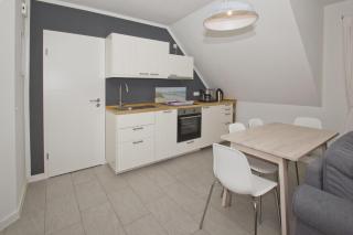 Ferienwohnung Liesi FeWo OG - Balkon, ruhige Lage - Putbus - 3