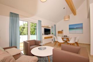 strandnahe FeWo mit Balkon, gratis Nutzung vom AHOI Erlebnisbad und Sauna in Sellin - Rex Rugia FeWo 11-6 - Lobbe - 5