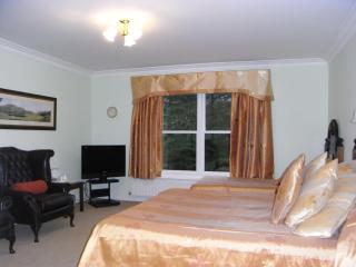 Bridge House Hotel & Silver Howe View Cottage - 7