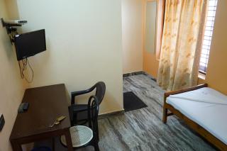 SANGEETHA TOURIST HOME - Trivandrum - 6