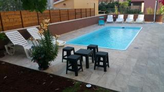Family friendly apartments with a swimming pool Pula - 7610 - 4