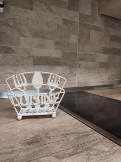 Tizzy Apartment & Rooms - 6