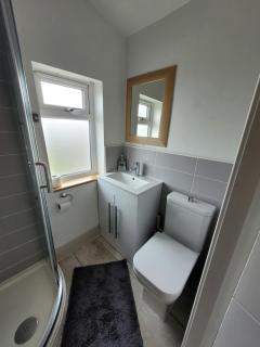 Room@87 - Ellesmere Port - 8