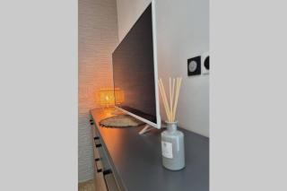 L'instant Evasion, studio avec terrasse, piscine ! - Saint-Gilles-les-Bains - 6