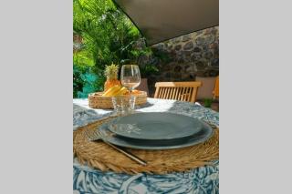 L'instant Evasion, studio avec terrasse, piscine ! - 2