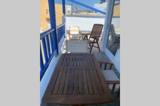ROMANTIC HOUSE 6 STEPS FROM THE SEA - Mochlos - 3