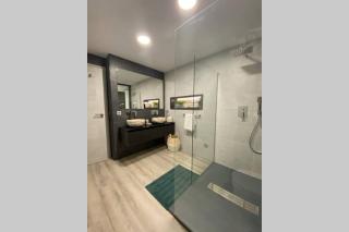 PRECIOSO APARTAMENTO A ESTRENAR EN CENTRO DE NERJA - Nerja - 4
