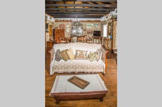 PONTINOS OLD HOUSE - Miloi - 1