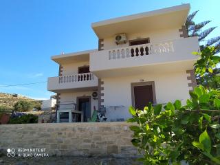 Odisseas Apartment - Kalamaki - 6
