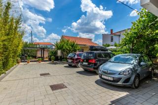 Regina Apartments - Brodarica - 1