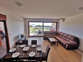 New Luxury Apartments BaR - Bar - 2