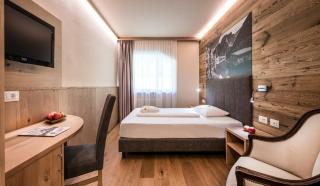 Parc Hotel Miramonti - Völs am Schlern - 7