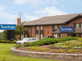 Travelodge by Wyndham Owen Sound ON - Owen Sound - 8