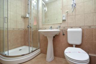 Hotel Suzana Budva - Budua - 8