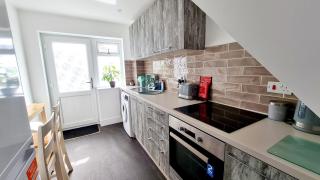 Station Heights - 1