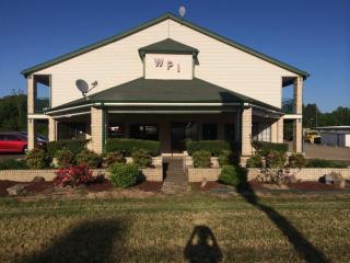 Western Plaza Inn - 2