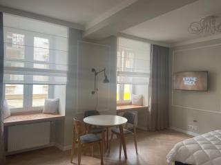 MEY appartment on Rynok Square - Lviv - 3