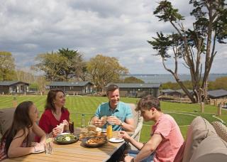 Woodside Bay Lodge Retreat - 4