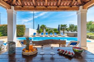 Villa Suker - Jacuzzi, Pool, Sauna - 8