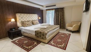 Amalias Hotel - 1