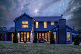 13 St James Avenue - 8