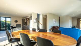 13 St James Avenue - 6