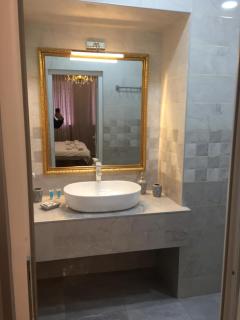 HOTEL COMFORT - Kutaisi - 4