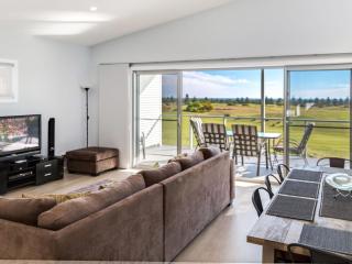 50 Turnberry Drive - Carrickalinga - 7