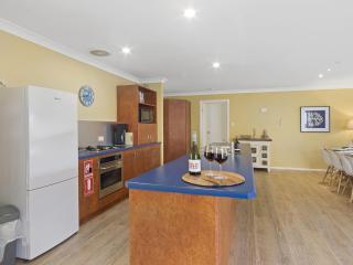 1 Bennett Court - Carrickalinga - 5