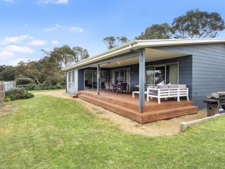 Beach Fun 11 Broadbeach Drive - Carrickalinga - 0