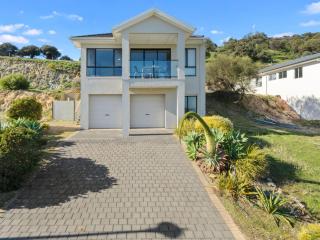 18 Turnberry Drive - Normanville - 9