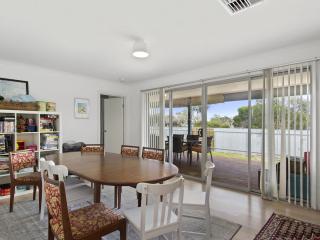 Beach Fun 11 Broadbeach Drive - Carrickalinga - 5