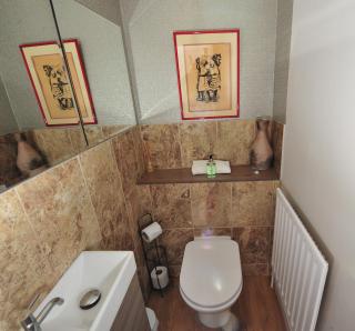 Harrogate Self Catering - Harrogate Convention View Suite - 5 En-suite Bedrooms - 4