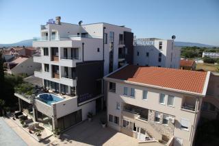 Premium Berlin with Pool - Ulcinj - 9