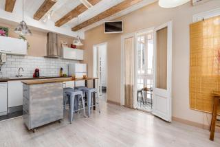 Fridays Flats Retro Chic In Poble Sec - Barcelone - 0