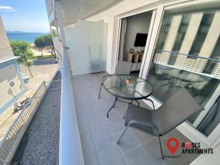 Roses Apartments Tropical Loft vista mar lateral - 0