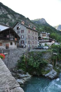 River and Mounts - 3