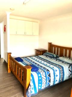 Bay Lodge - Denham - 8