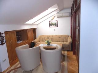 Apartment in Malinska with Seaview, Terrace, Air condition, WIFI (4690-3) - Malinska - 6
